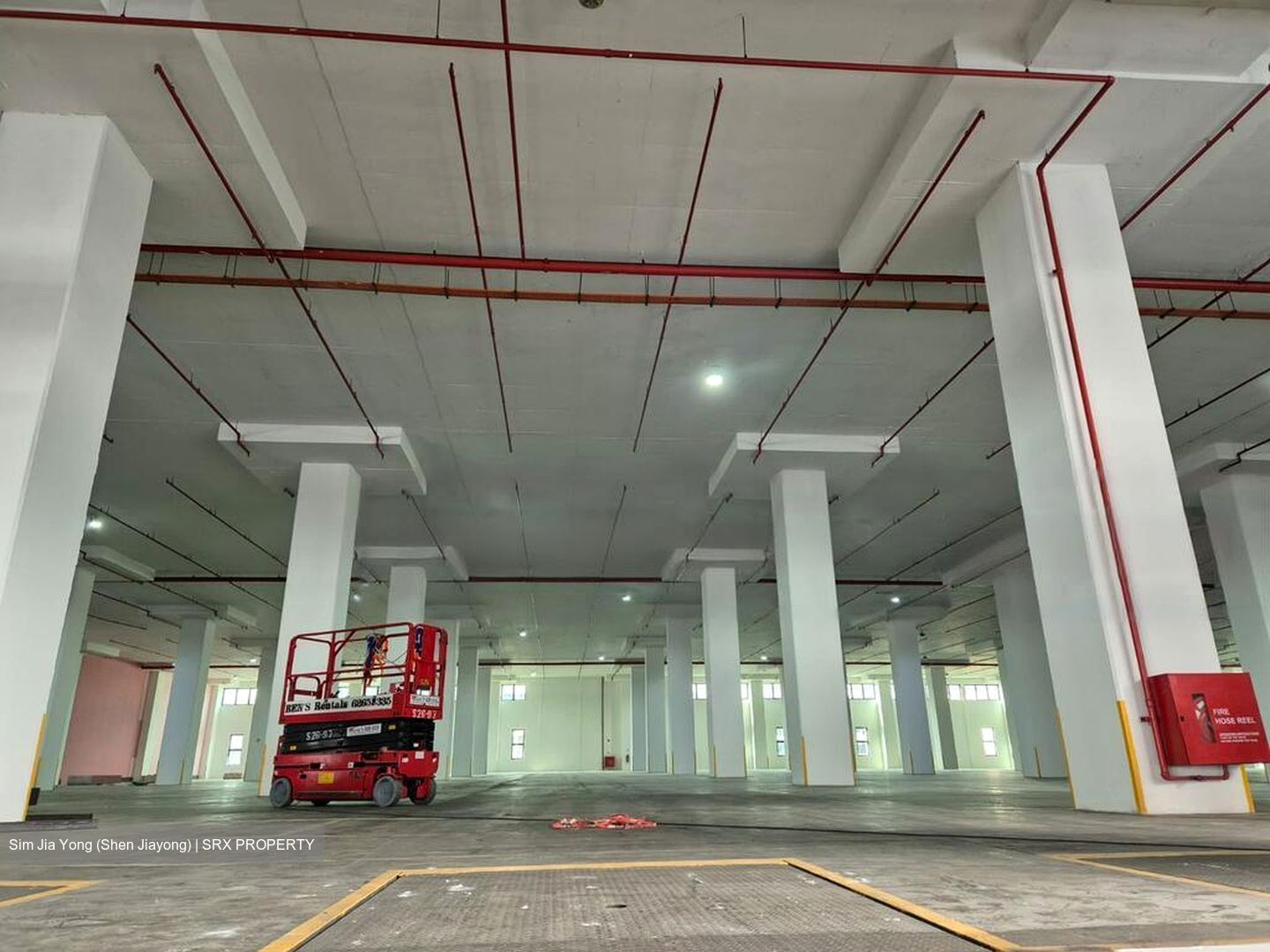 Penjuru Lane (D22), Warehouse #595001161
